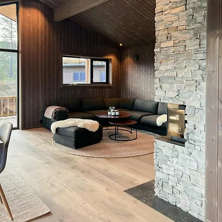 Stylish In Scenic * سترين