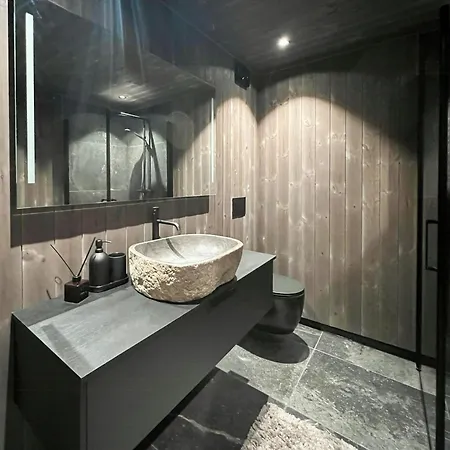 بيت للعطل Stylish In Scenic